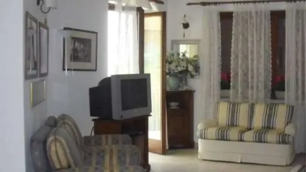 Elutuba - Lake-View Villa in Argegno