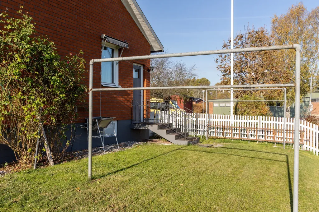 Jardin - 1-Storey Villa with Terrace in Fliseryd