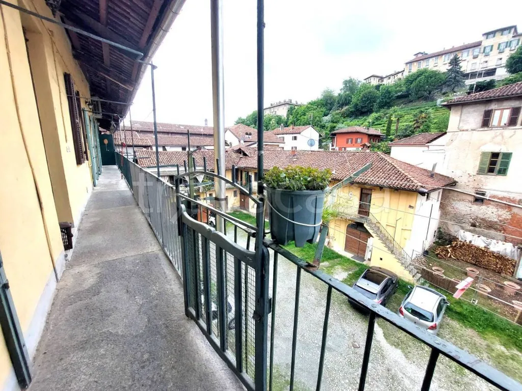Balcon - Rented Apartment with Balcony on Corso Piemonte, Saluzzo