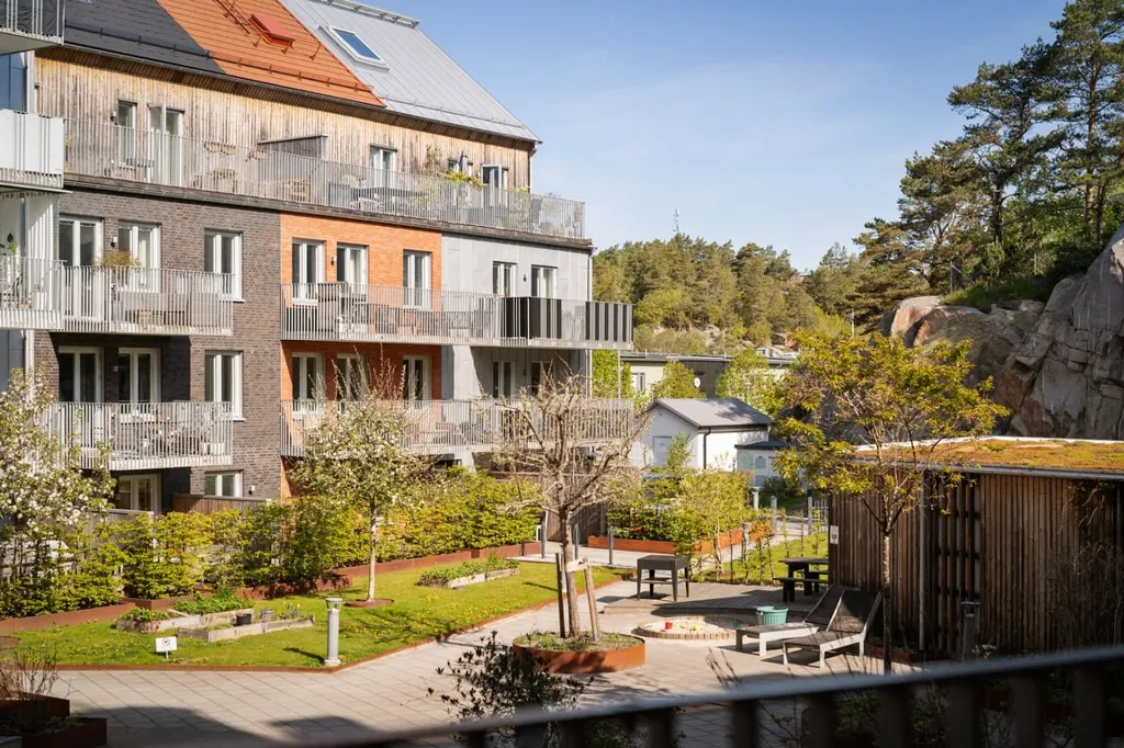 Aed - Three-Room Apartment with Two Balconies in Hovås
