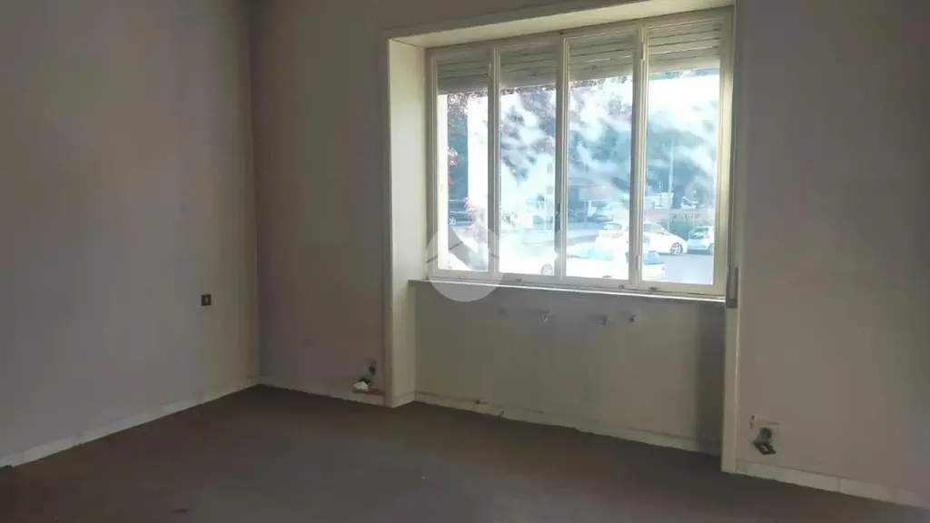 Pièces - Apartment with Central Location in Cosenza