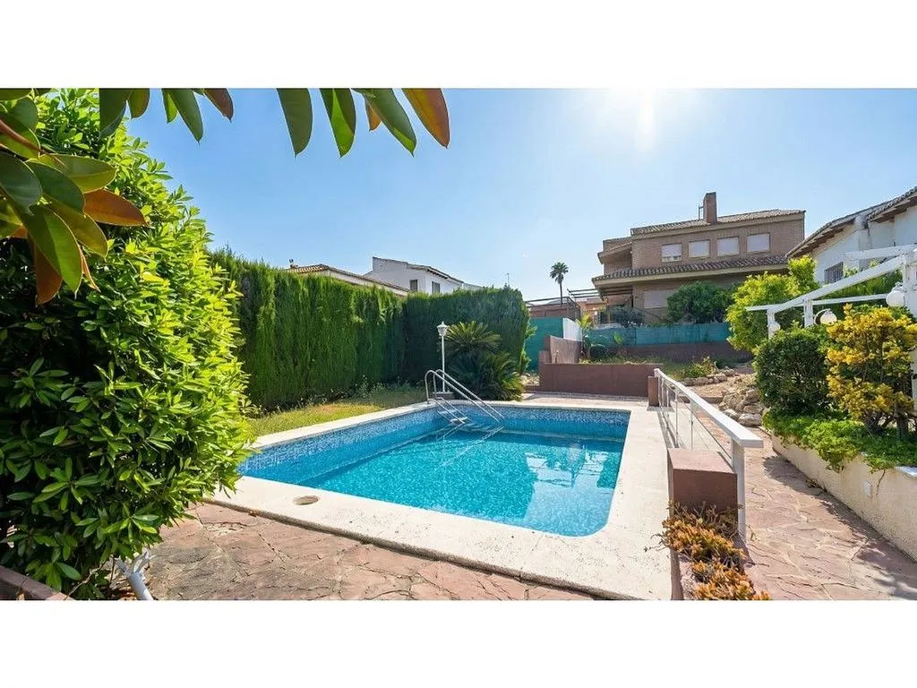 Piscine - Chalet with Two Independent Homes in El Vedat