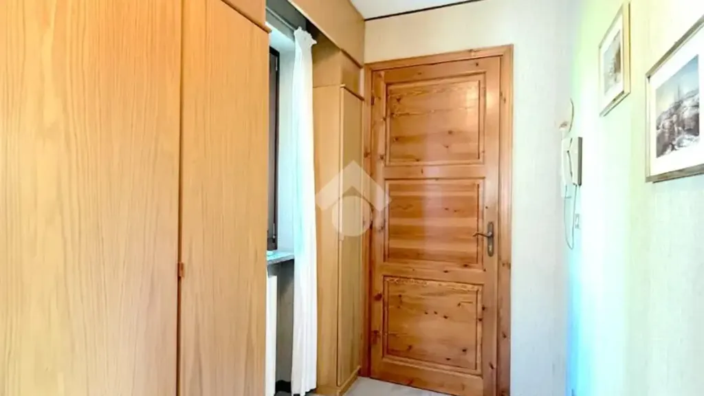 Esik - 2-Bedroom Apartment with Private Terrace in Pragelato