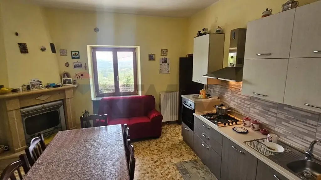 Köök - Villa with Panoramic View in Apice