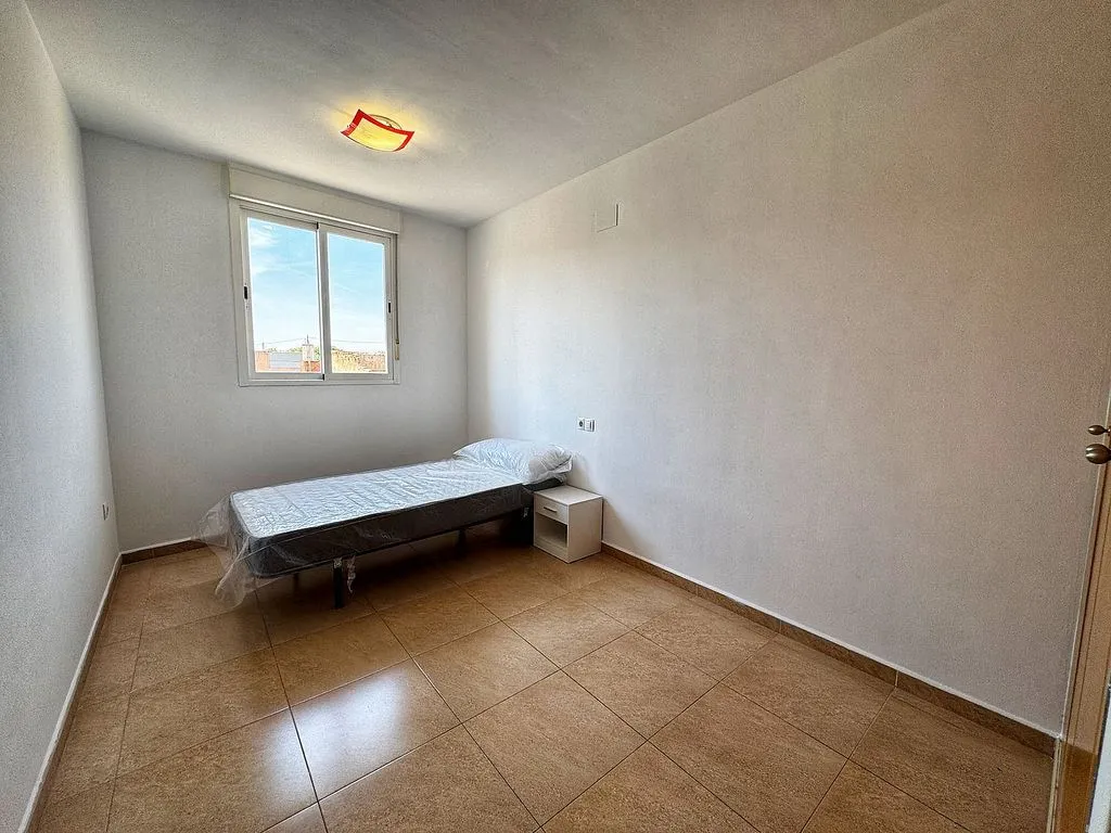 Magamistoad - Two-Bedroom Apartment with Garage in Vila-real