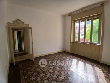 Pièces - Apartment with Shared Garden in Pavia