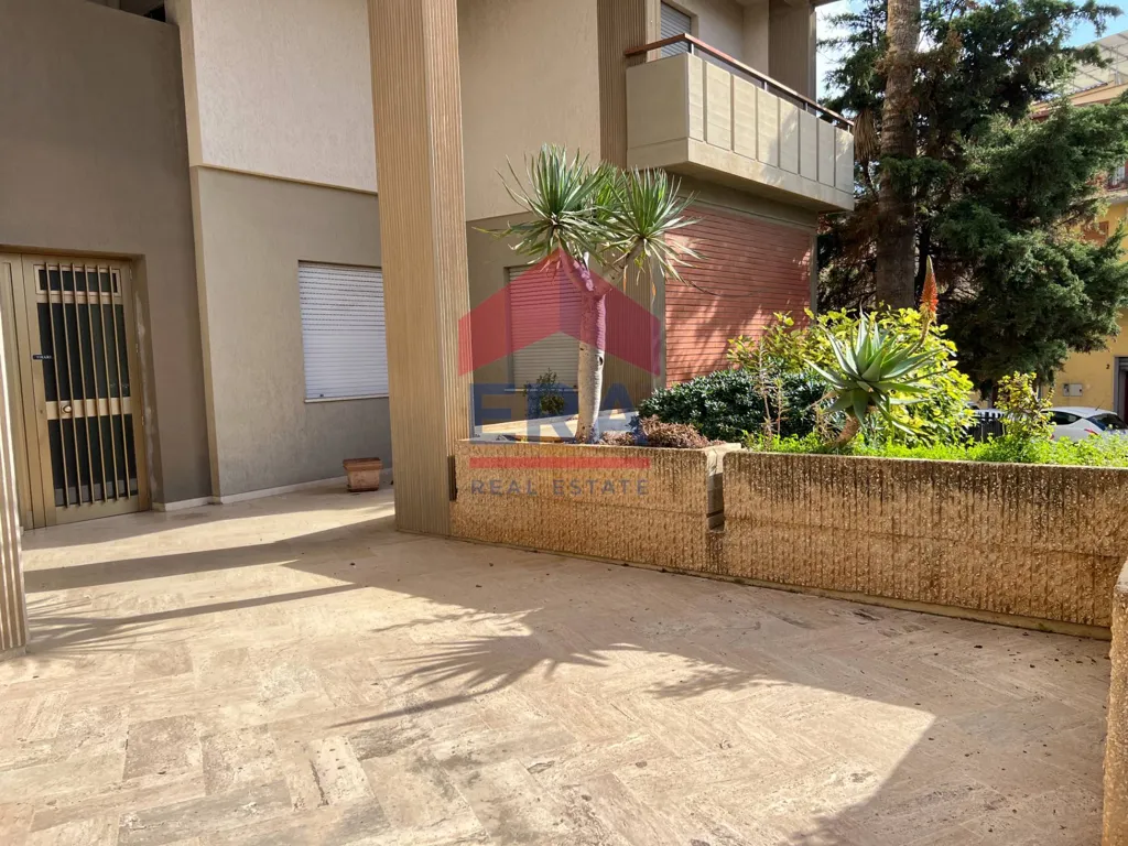 Giardino - Adaptable Ground Floor Apartment in Erice