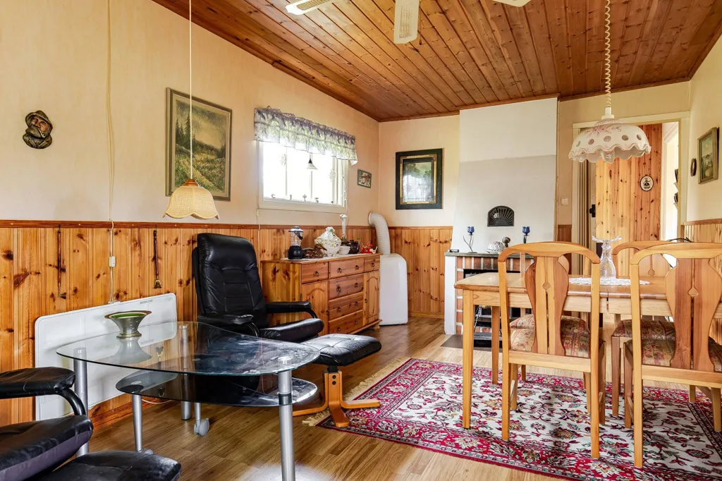 Söögituba - Cottage with Garden near Linköping