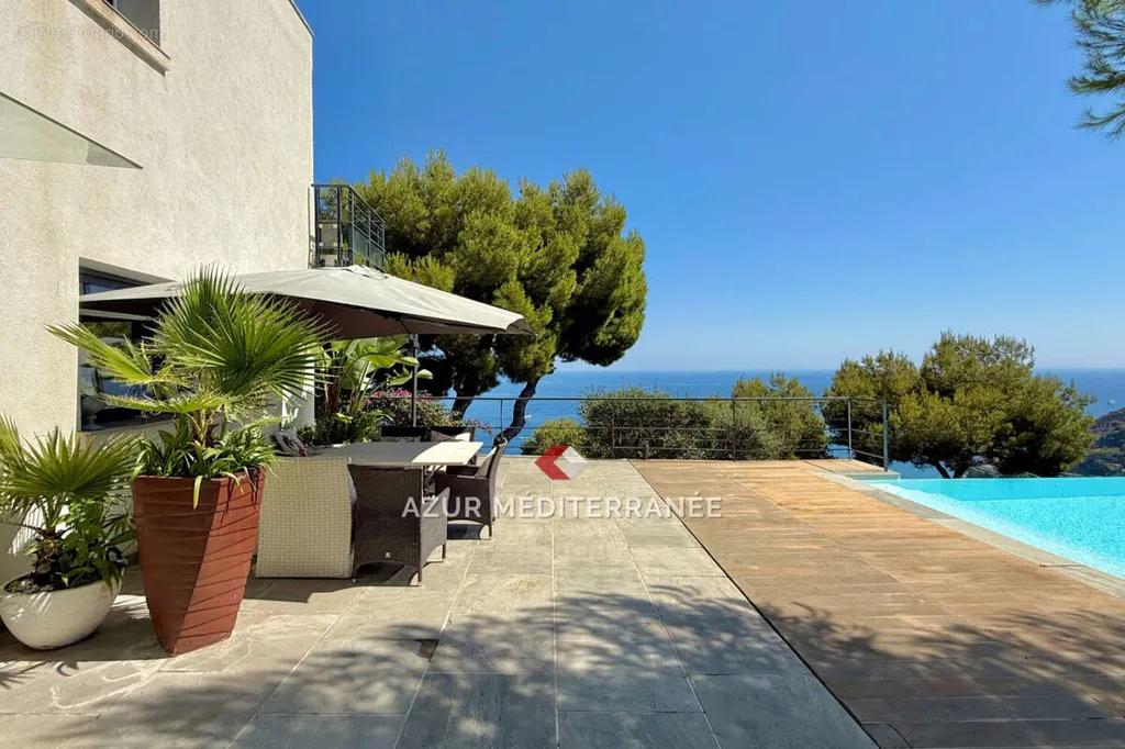 Bassein - Maison with Sea View in Èze Bord de Mer