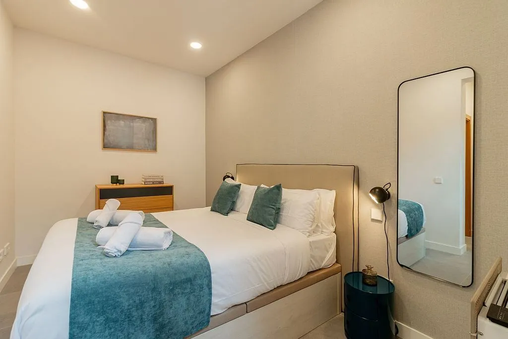 Magamistoad - Furnished Flat with Balcony in Madrid