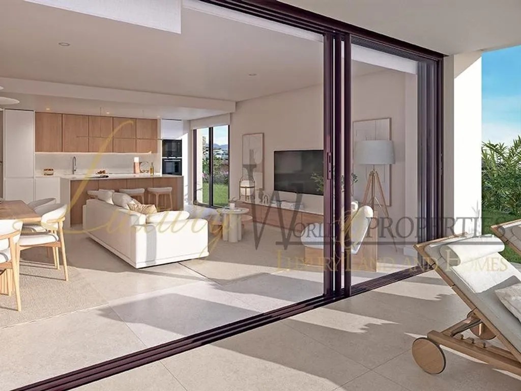 Terrasse - Luxury Seafront Flat in Adeje, Canary Islands
