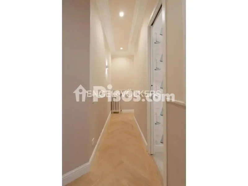 Recibidor - Fully Renovated Apartment with Balcony in Justicia