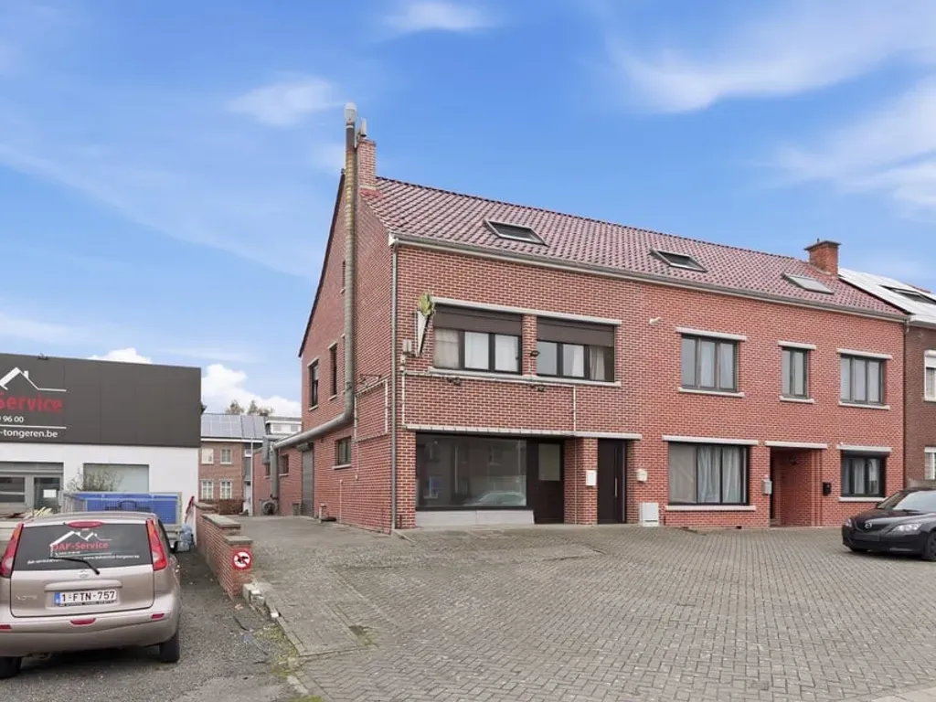 Extérieur - Bâtiment Mixte avec Commerces et Logement à Tongeren