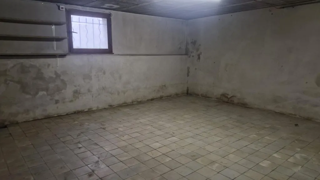 Rooms - Family House with Garden in Castres