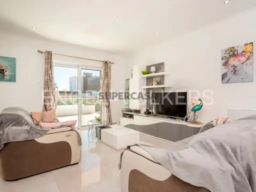 Elutuba - Modern Villa with Sea Views in Lagoa