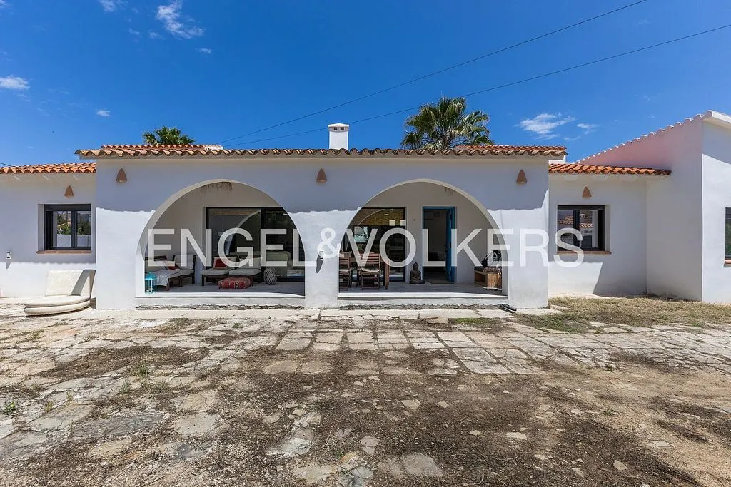 Välivaade - Mediterranean Villa with Sea View in Denia