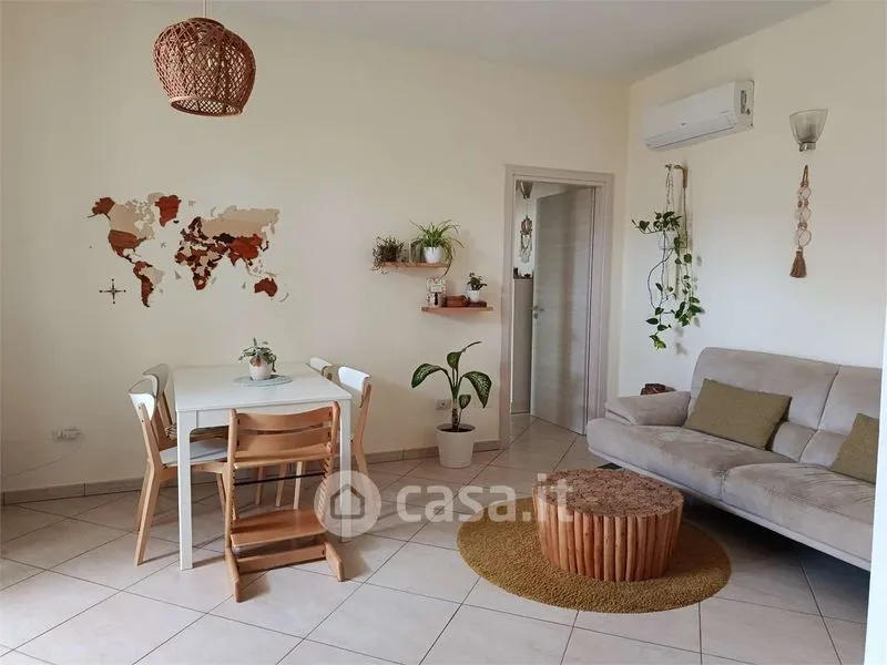 Living Room - Rented Trilocale with Balcony in Lecce