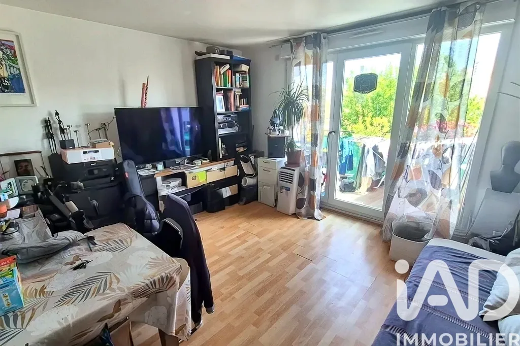 Séjour - Appartement avec Balcon et Parking à Noisy-le-Sec