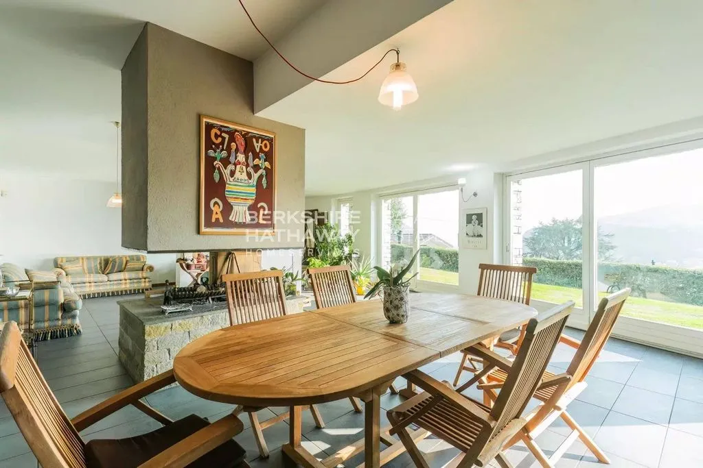 Söögituba - Luxury Villa with Lake Views in Cernobbio