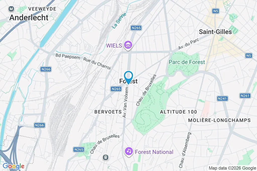 Maison Familiale de 4 Chambres avec Jardin à Forest