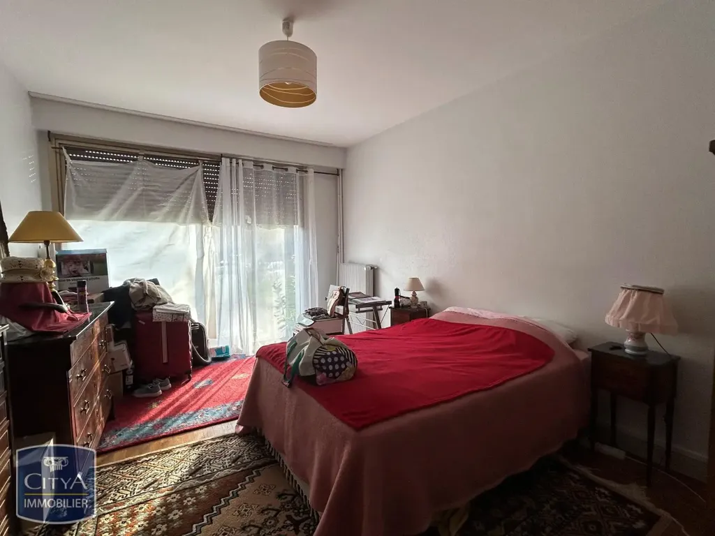 Bedrooms - Bright Two-Bedroom Apartment in Blois Centre