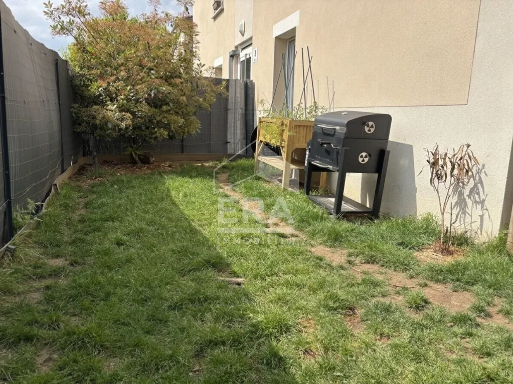 Aed - Duplex with Private Garden in Vert-le-Petit