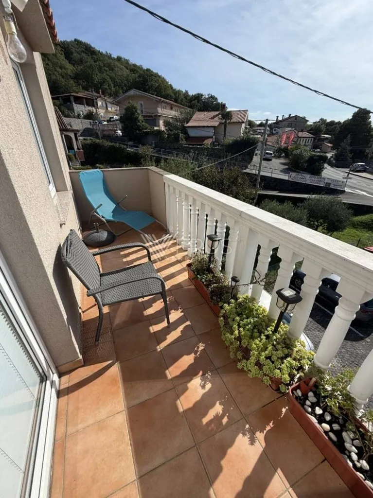 Balcon - Two-Storey Apartment with Sea View in Matulji