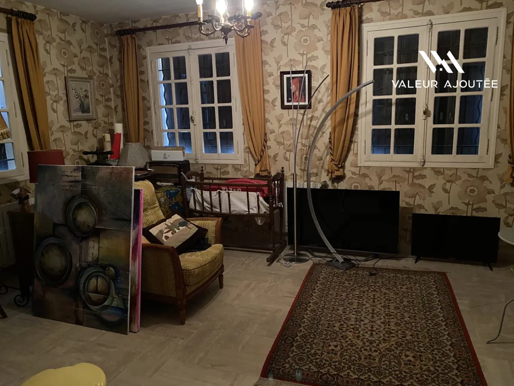 Séjour - Maison de Plain-Pied avec Balcons à Lunel