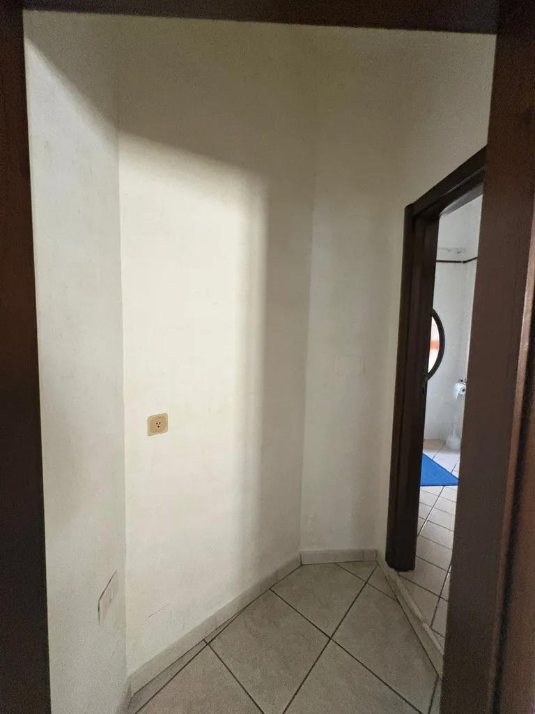 Esik - Colonial House with Terrace in Palma Campania