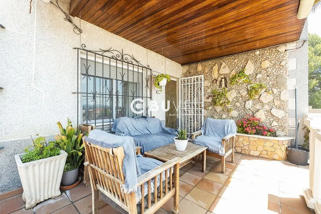 Terrasse - Chalet with Pool and Terrace in Abrera