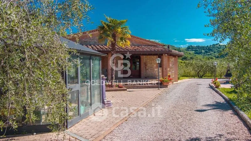 Esterno - Rustic Umbrian Casale with Two Units in Perugia
