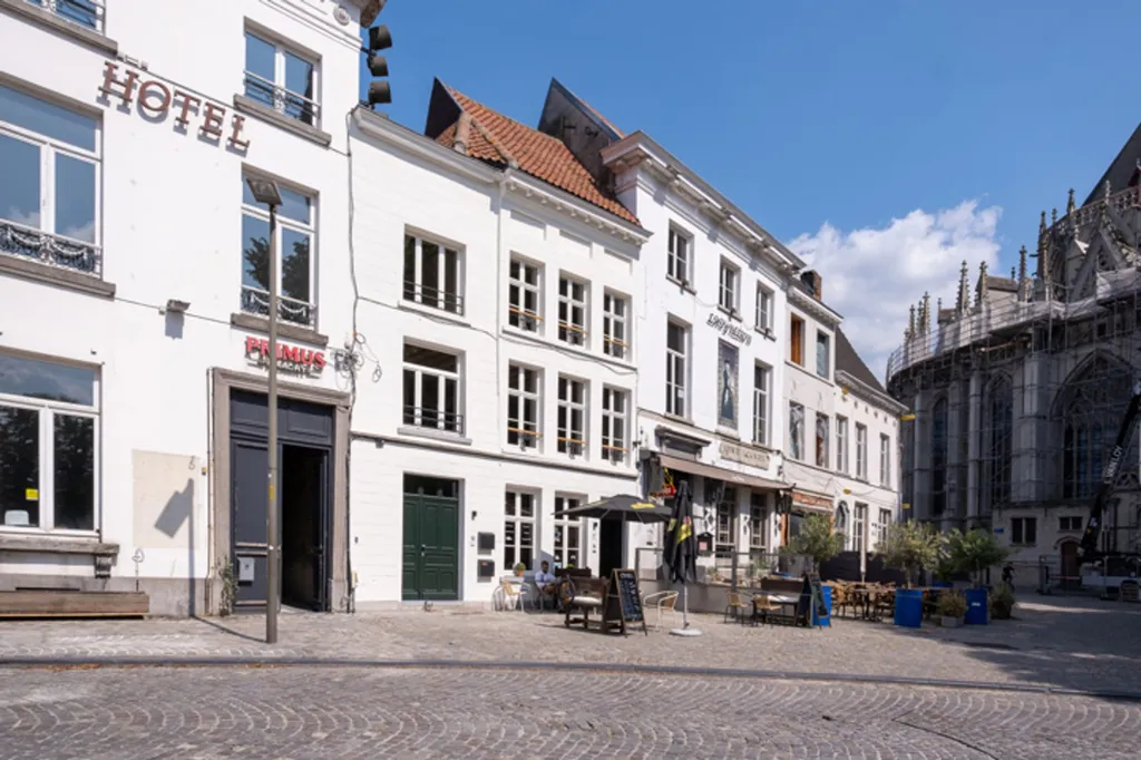 Esterno - Charming House with Terrace in Mechelen