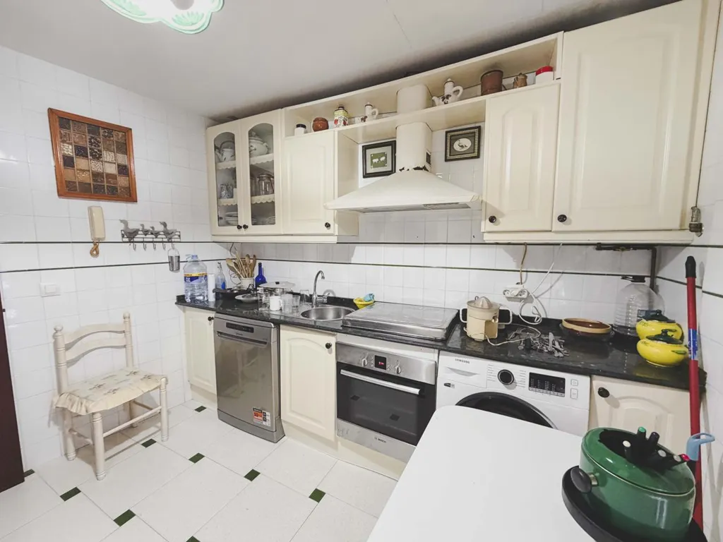Kitchen - Corner Chalet with Terrace in San José - Varela