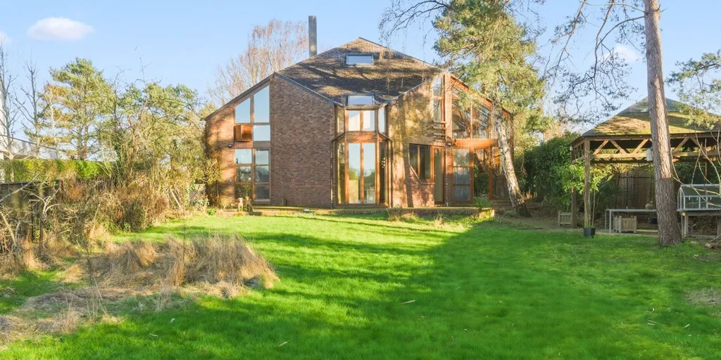 Giardino - Architectural House with Water View in Keerbergen