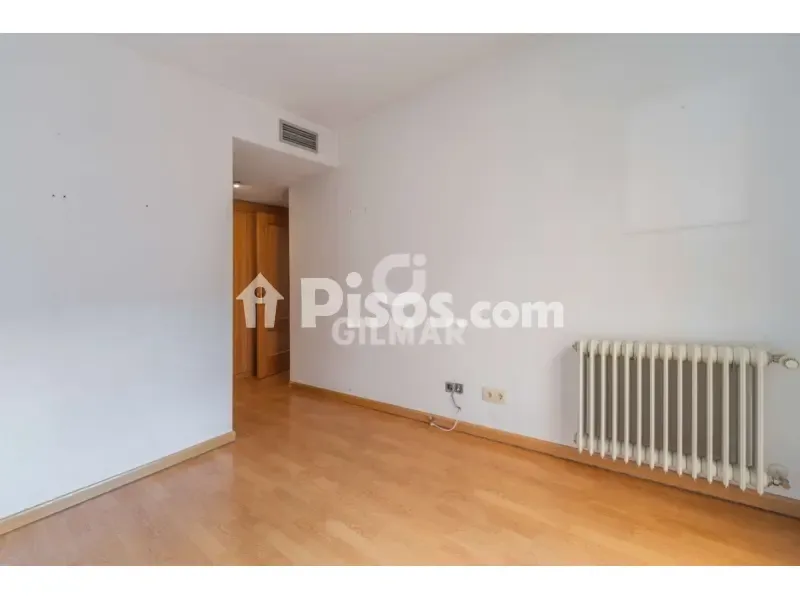 Pièces - Apartment with Pool in Sanchinarro, Madrid