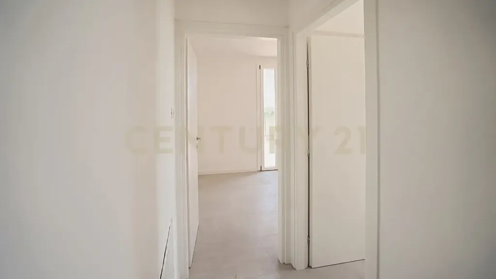 Hallway - New Ground-Floor Flat with Garden in Zevio