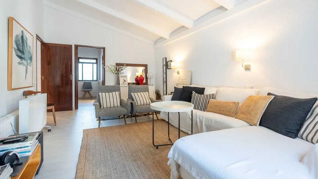 Séjour - Mallorcan-Style Villa with Pool in Bendinat
