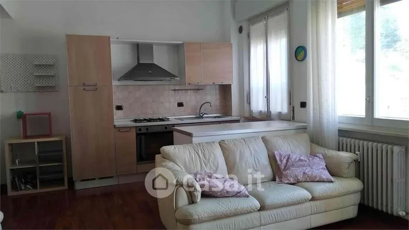 Séjour - Armed Trilocale with Balcony in Ancona