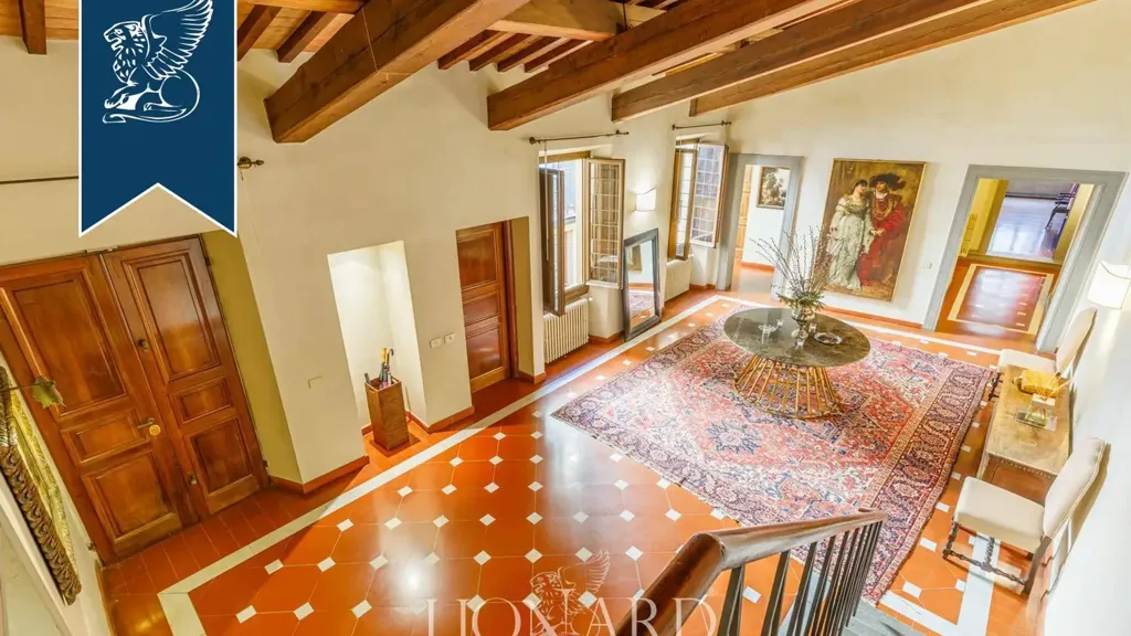 Living Room - Historic Attico with Decorated Facade in Florence