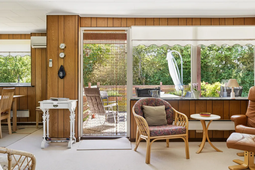 Living Room - 1975 Summerhouse with Garden in Slagelse