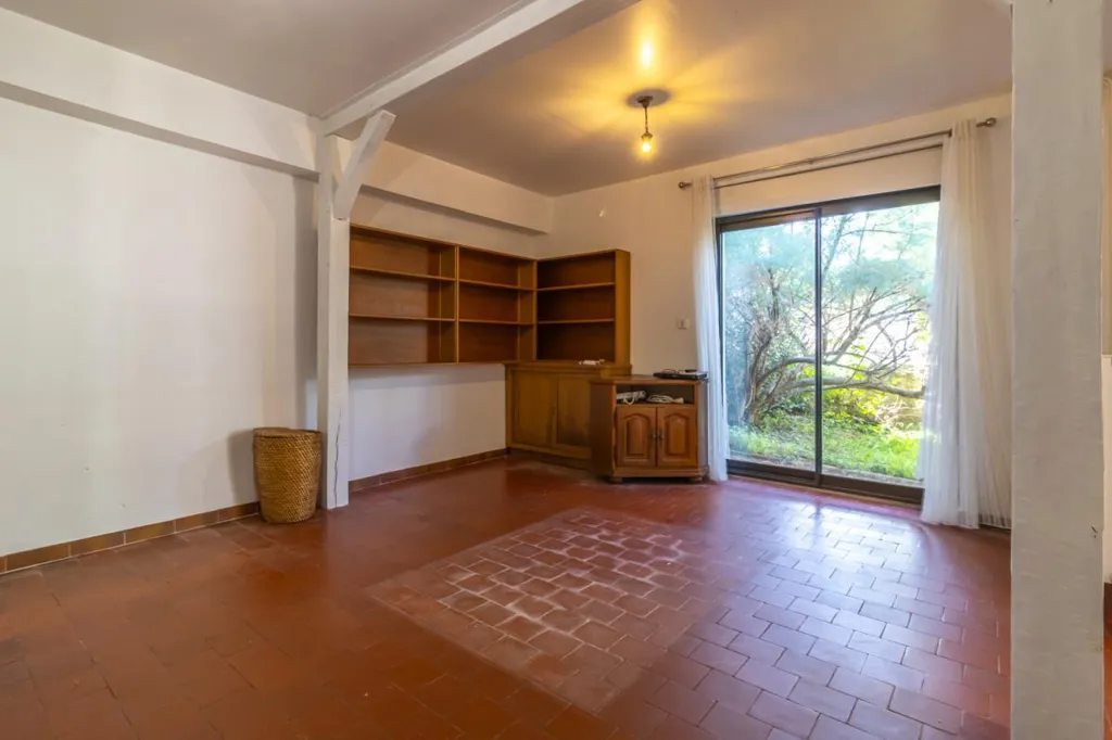 Toad - Ground Floor House with Garden in Chabris