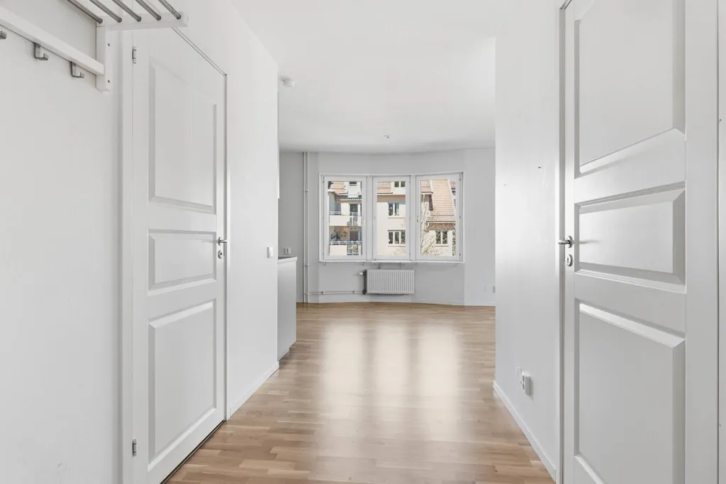 Entrée - Modern Flat with Garden in Frösunda