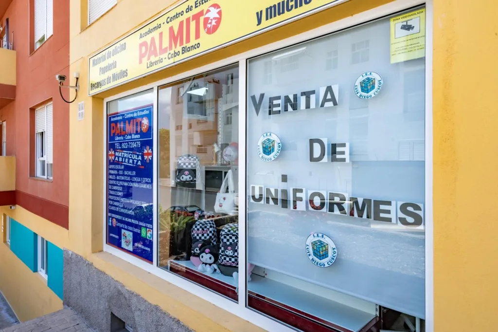 Välivaade - Established Paper Shop in Cabo Blanco, Arona