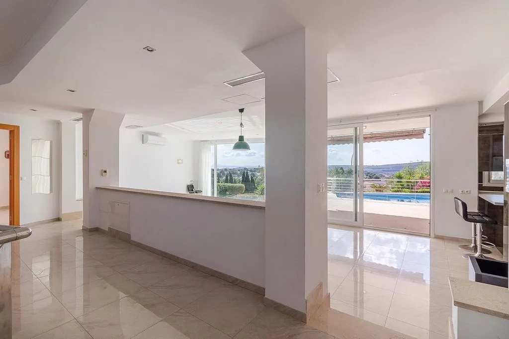 Cuisine - Chalet with Pool and Terraces in Santa Ponsa