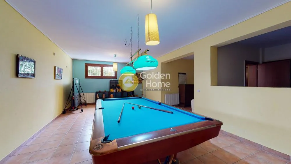 Pièces - Detached Villa with Unobstructed Views in Vravrona