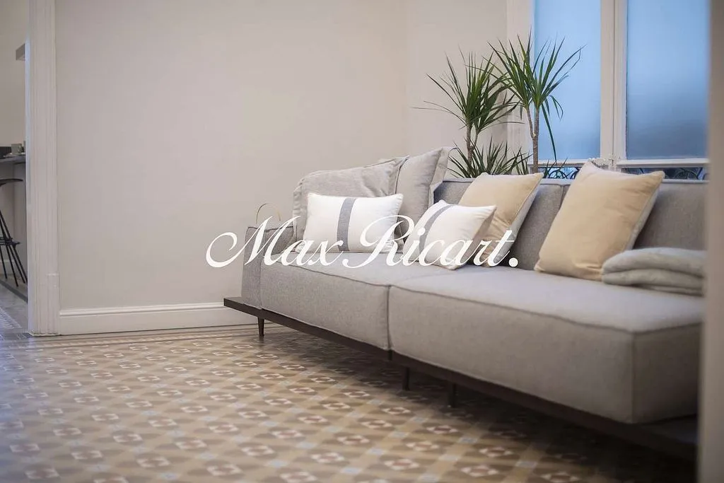 Soggiorno - Furnished Apartment with Balcony in La Dreta de l'Eixample
