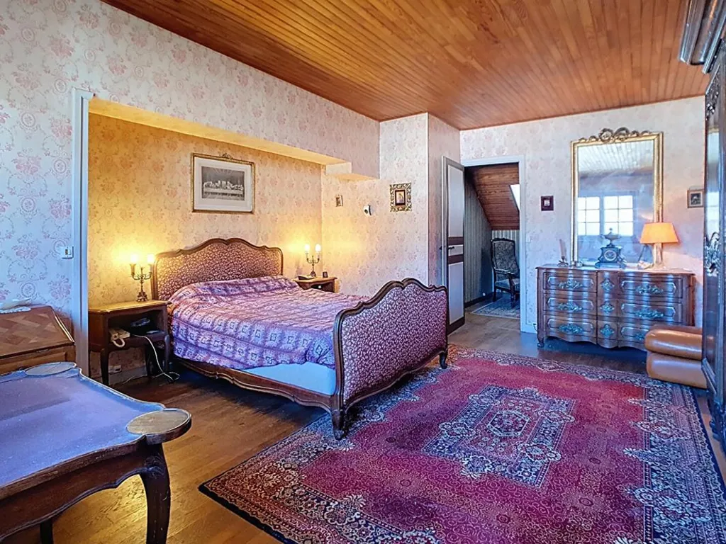 Camere da letto - Spacious House with Dependencies in La Roche-en-Brenil
