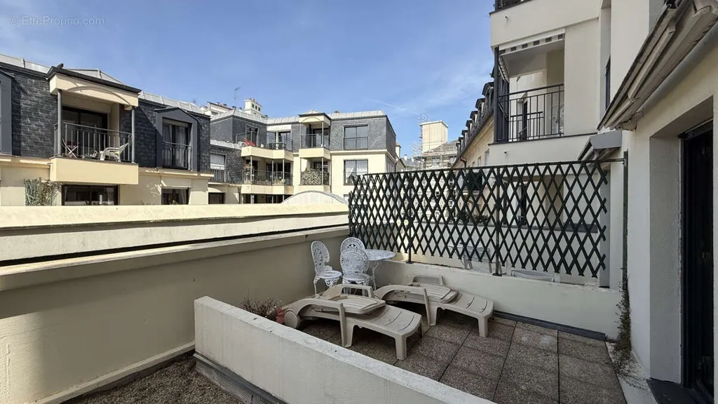 Jardin - Appartement 3P avec Terrasse à Saint-Germain-en-Laye