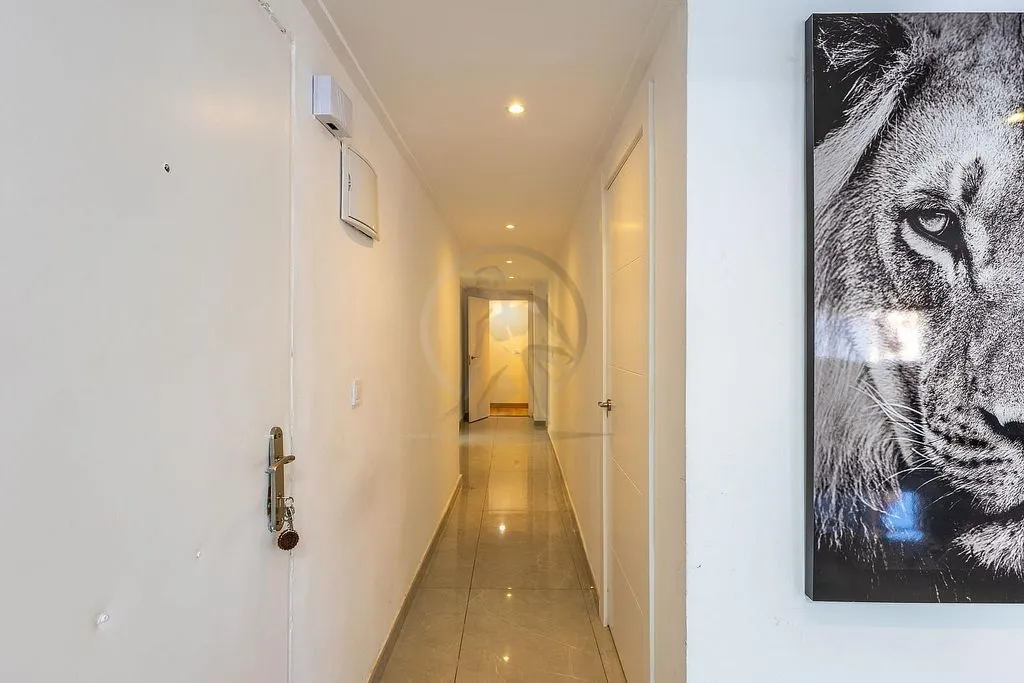 hallway_entrance