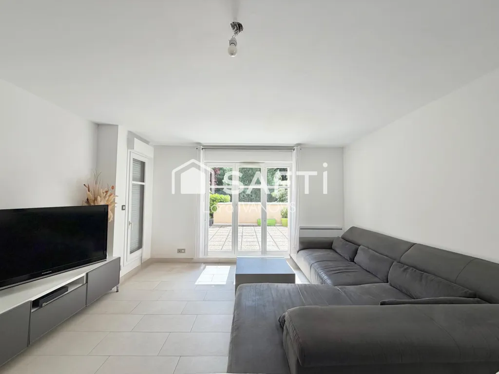 Salón - Apartment with Terrace in Noisy-Le-Grand